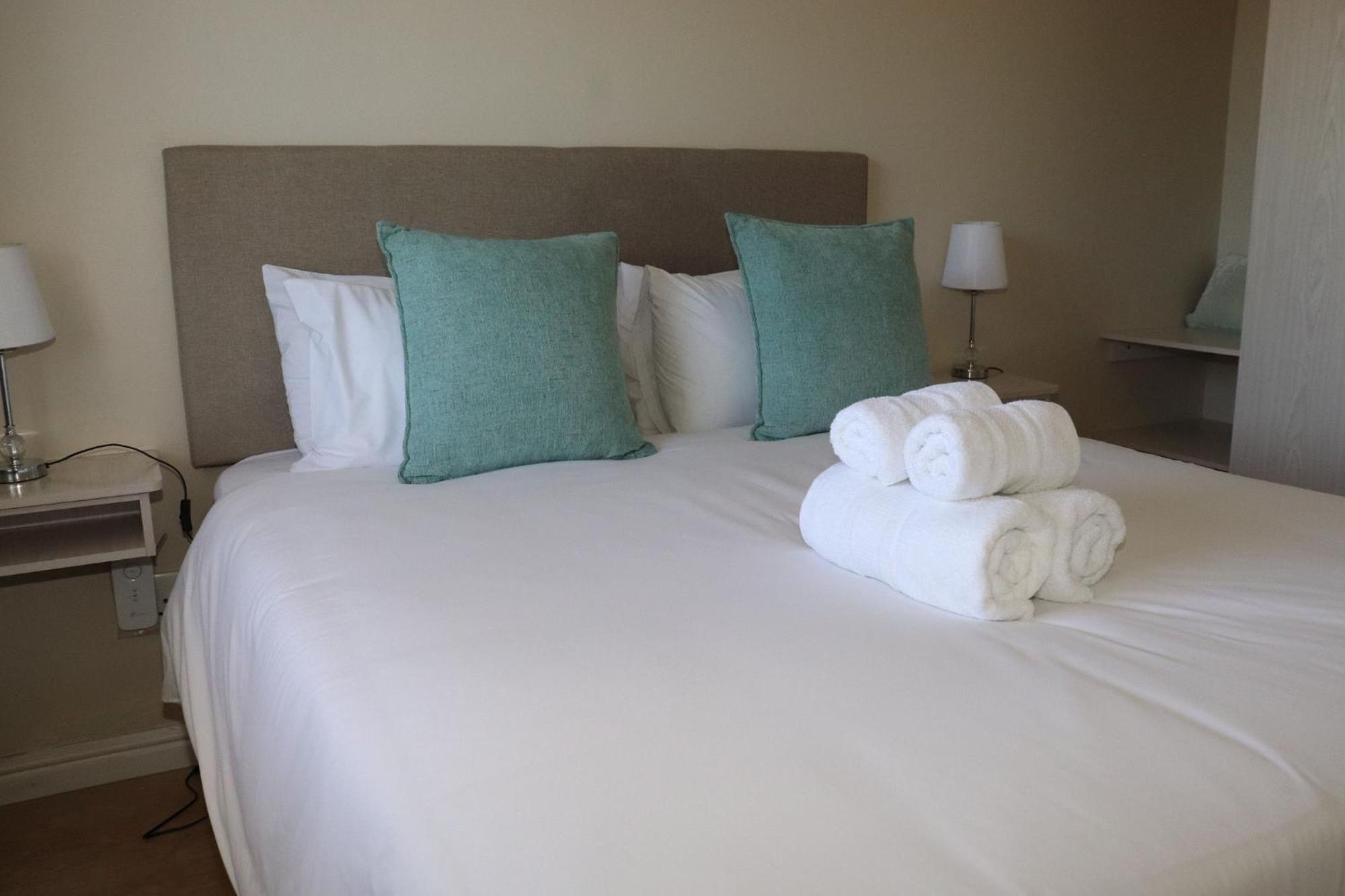 Tygerviews On Uys Otel Tygerberg Hills Dış mekan fotoğraf